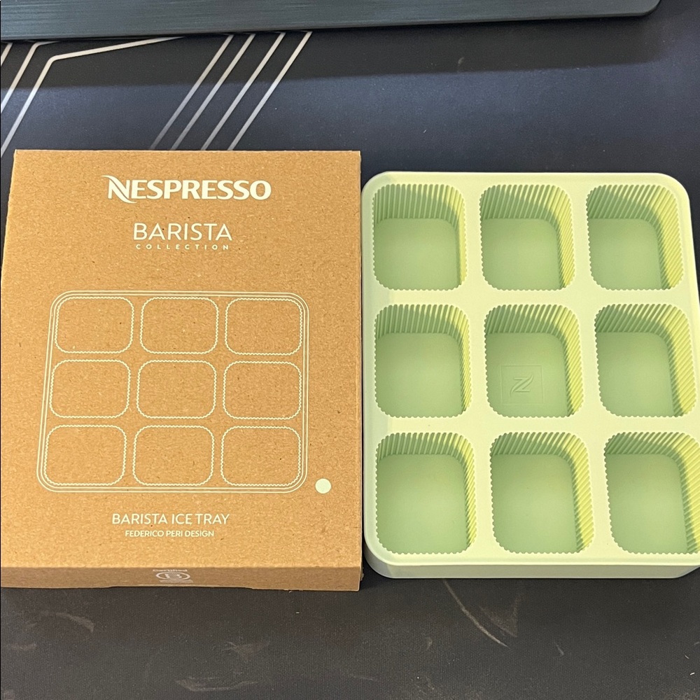 NWT Nespresso Aquamarine Barista Ice Cube Tray